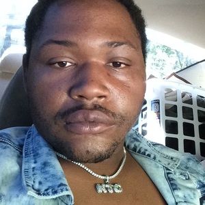 Meet your Posher, Deangelo